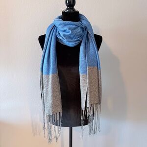 GAP Blue and Gray Fringed Scarf